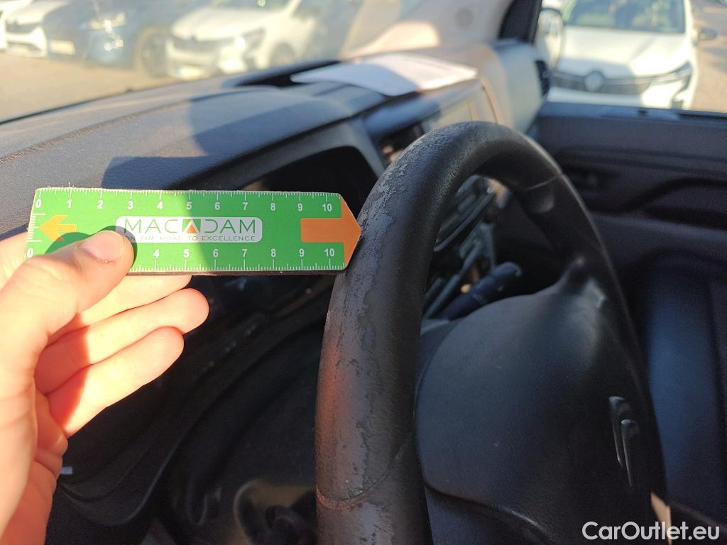  Citroen  Jumpy CITROEN  / 2016 / 4P / furgón Talla M BlueHDi 100 S&S 6v Control #86