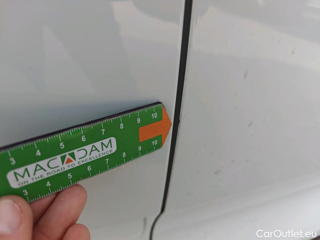  Volvo  XC 40 VOLVO XC40 / 2017 / 5P / todoterreno 1.5 T5 Twin Recharge Inscription Ex Auto #36