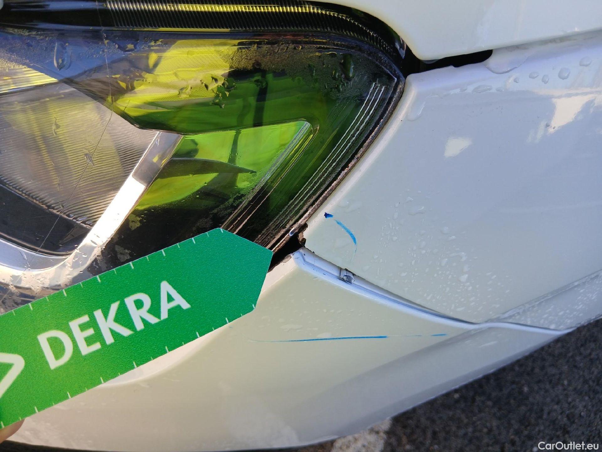  Citroen  Berlingo CITROEN  / 2018 / 4P / monovolumen compacto Talla M BlueHDi 100 S&S LIVE PACK #7