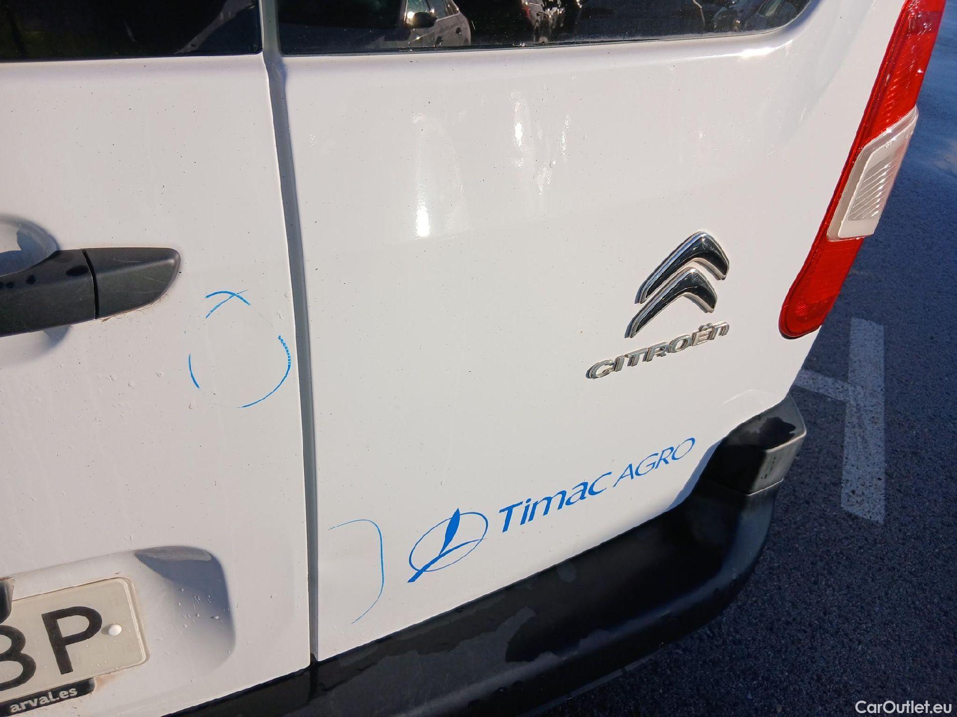  Citroen  Berlingo CITROEN  / 2018 / 4P / monovolumen compacto Talla M BlueHDi 100 S&S LIVE PACK #12