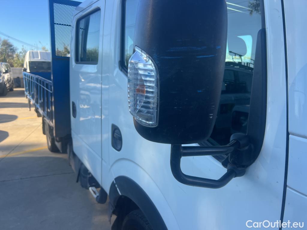  Nissan  NV400 NISSAN NT400 / 2014 / 4P / chasis doble cabina 35.13/3 Comfort Doble Cabina Larga #37
