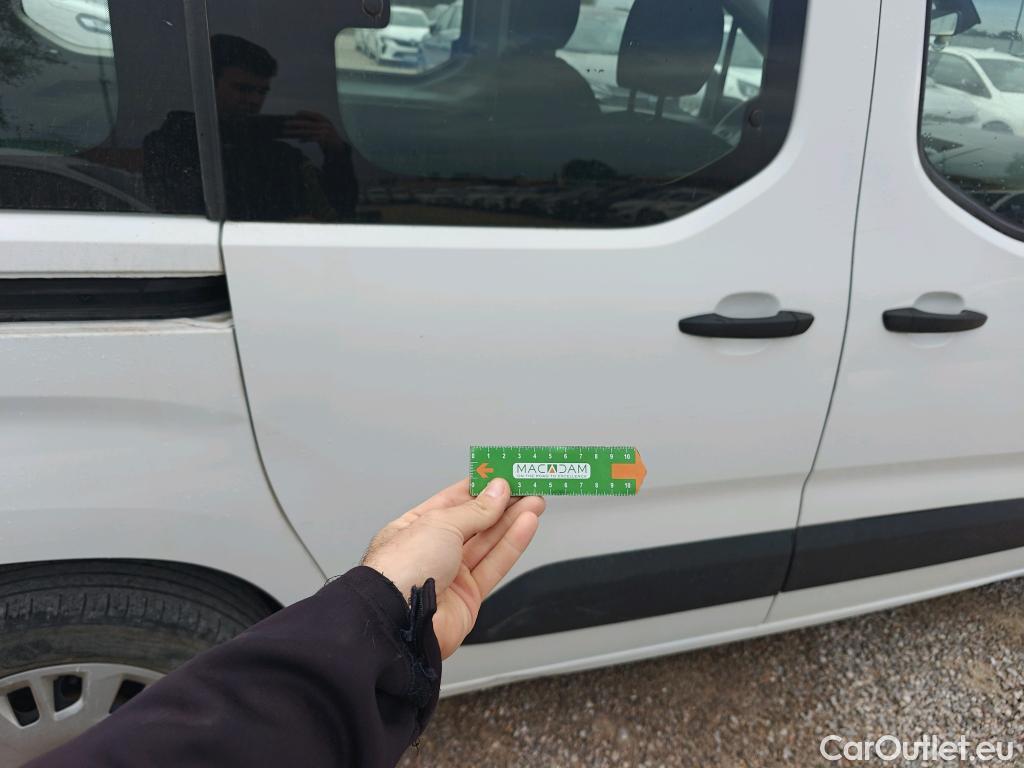  Opel  Combo OPEL  Life / 2018 / 5P / combi 1.5 TD 75kW (100CV) S/S Edition L (IND) #28