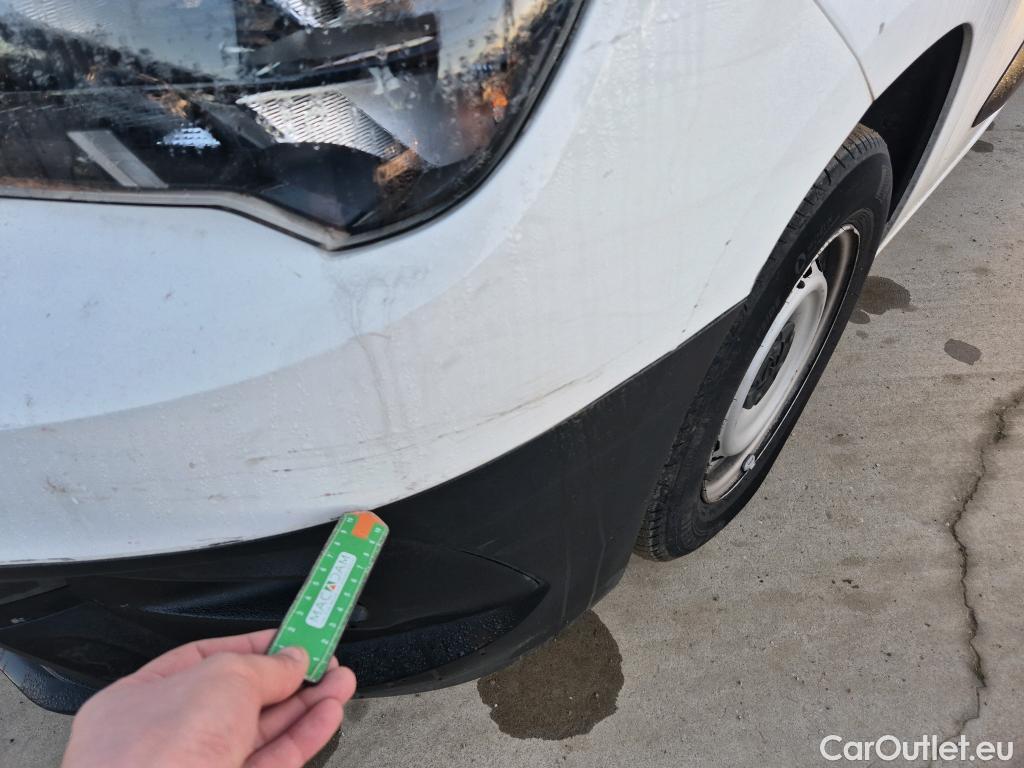  Opel  Combo OPEL  / 2018 / 3P / furgón derivado de turismo 1.6 TD S/S 74kW (100CV) Express L H1 650 #25