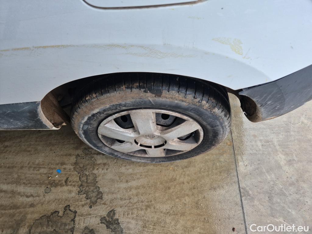  Nissan  NV200 NISSAN NV250 / 2019 / 4P / furgón 2pl 1.5dCi 70 kW (95CV) L2H1 ÓPTIMA #41