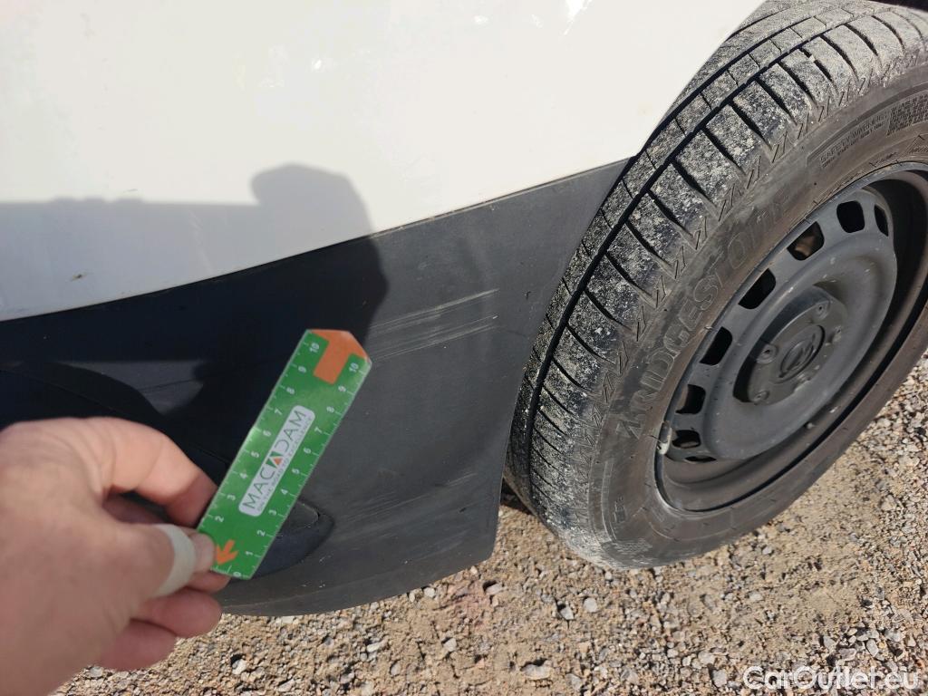  Opel  Combo OPEL  / 2018 / 3P / furgón derivado de turismo 1.6 TD S/S 74kW (100CV) Express L H1 650 #27