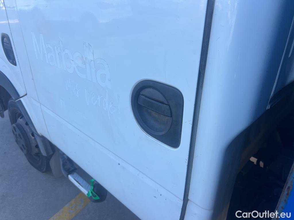  Nissan  NV400 NISSAN NT400 / 2014 / 4P / chasis doble cabina 35.13/3 Comfort Doble Cabina Larga #17