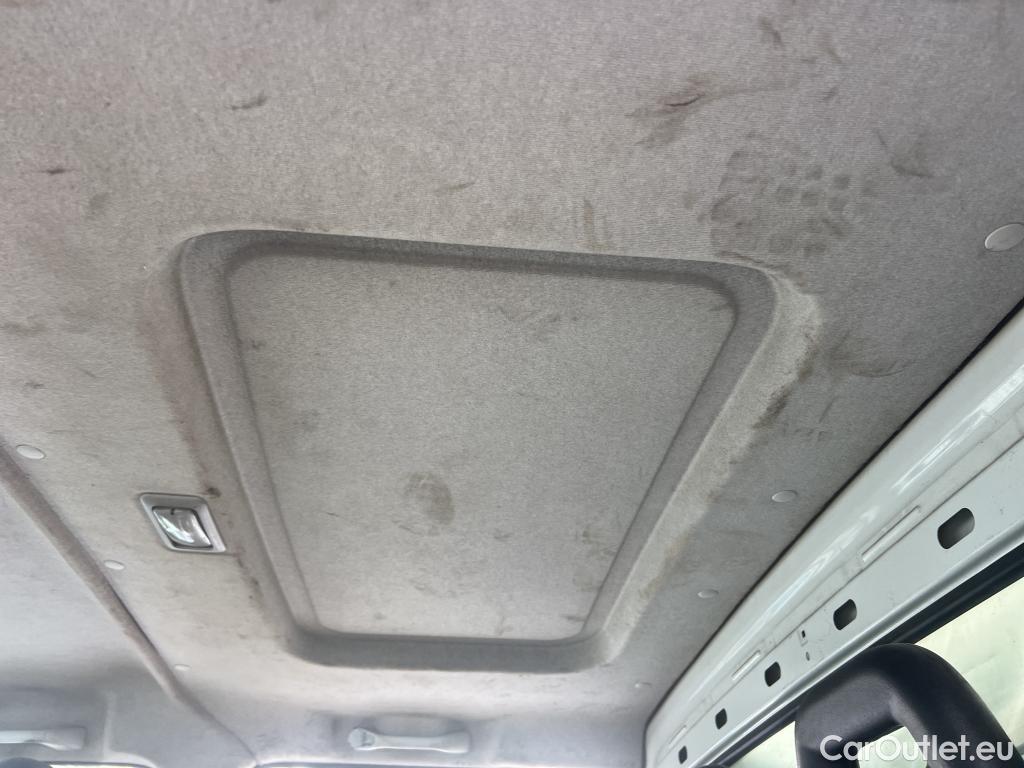  Iveco  Daily IVECO  / 2014 / 4P / chasis doble cabina 35C 14 D 3750 #39