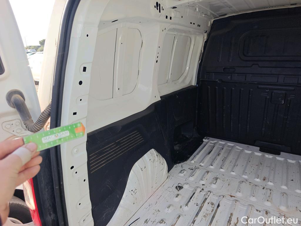  Opel  Combo OPEL  / 2018 / 3P / furgón derivado de turismo 1.6 TD S/S 74kW (100CV) Express L H1 650 #9