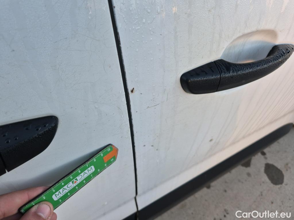  Opel  Combo OPEL  / 2018 / 3P / furgón derivado de turismo 1.6 TD S/S 74kW (100CV) Express L H1 650 #20