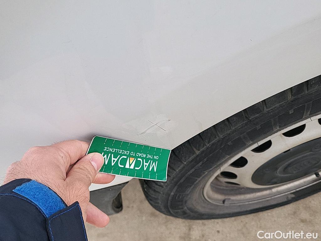  Land Rover  Discovery FIAT Scudo / 2021 / 4P / furgón Furgón L2 120cv MT6 Business #11