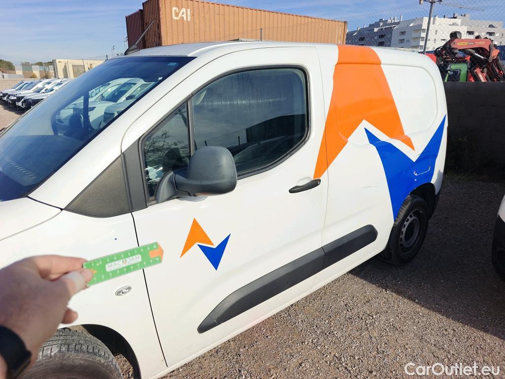  Opel  Combo OPEL  / 2018 / 3P / furgón derivado de turismo 1.6 TD S/S 74kW (100CV) Express L H1 650 #13