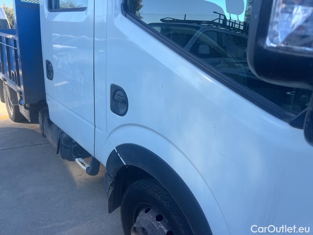  Nissan  NV400 NISSAN NT400 / 2014 / 4P / chasis doble cabina 35.13/3 Comfort Doble Cabina Larga #26
