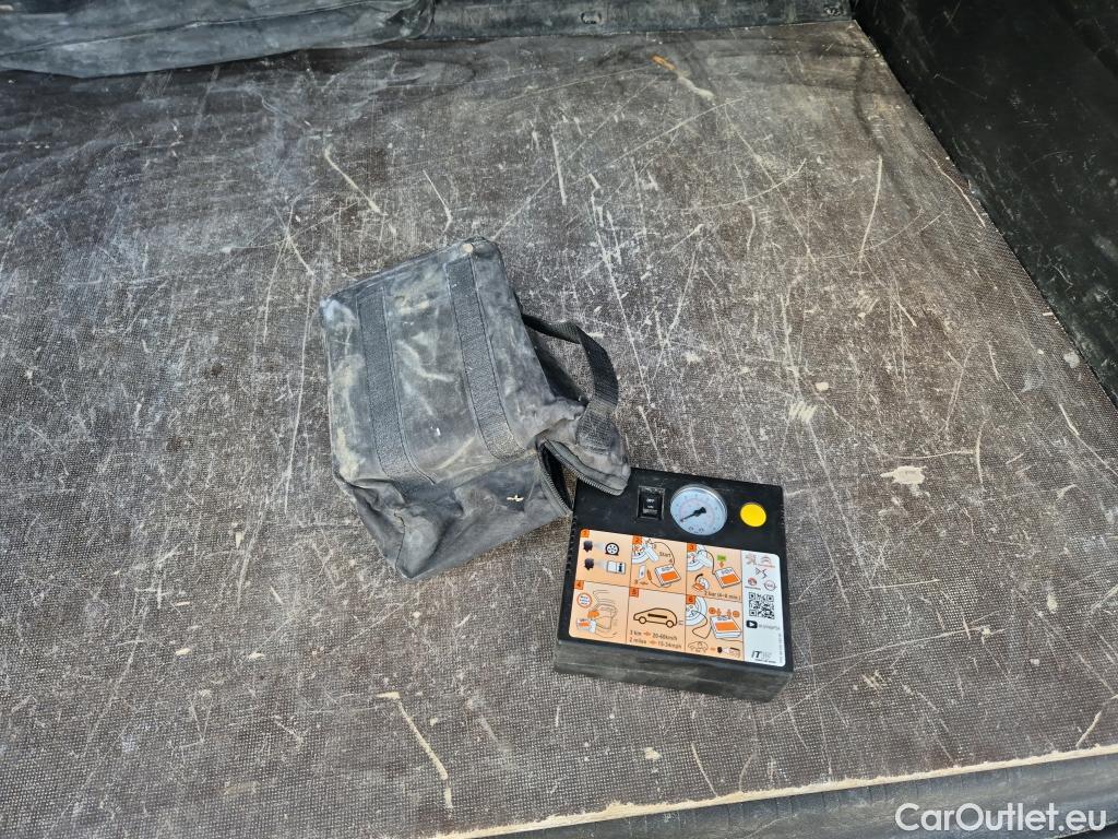  Peugeot  RIFTER PEUGEOT  / 2018 / 4P / combi Active Standard BlueHDi 73kW (IND) (CX2) #15