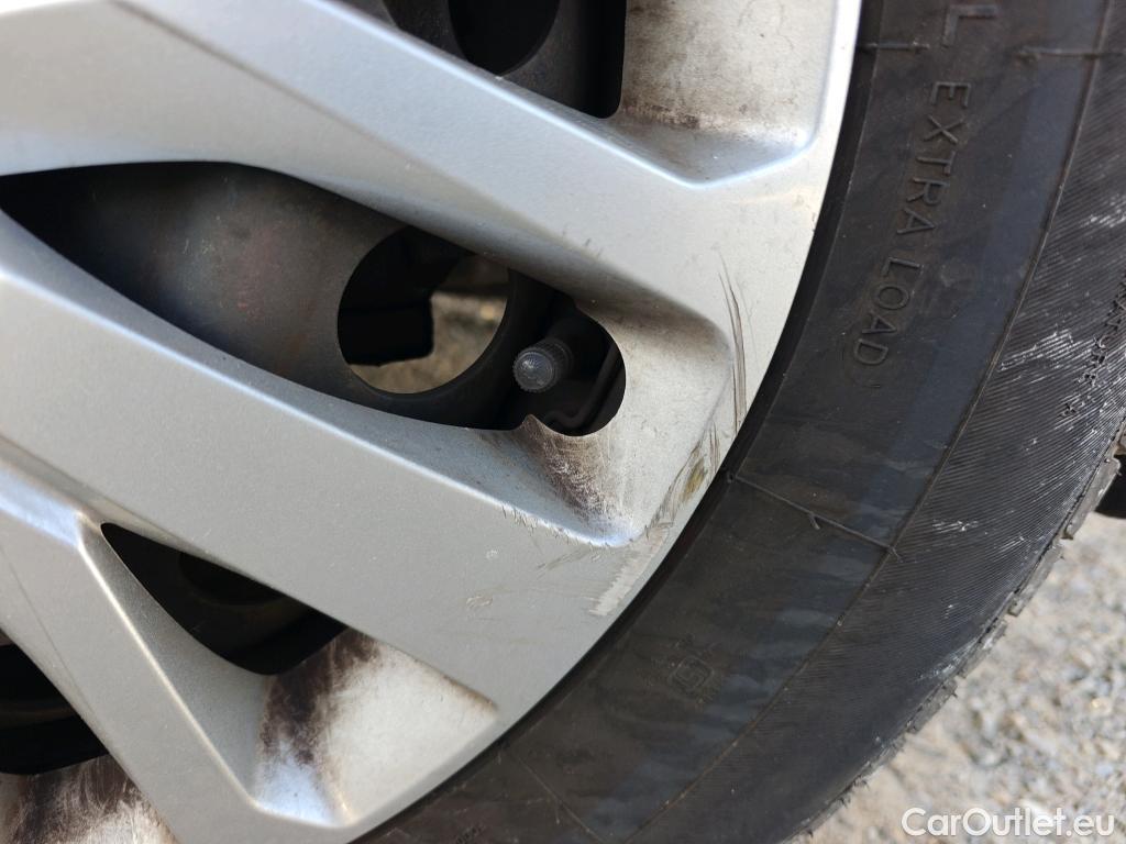  Peugeot  RIFTER PEUGEOT  / 2018 / 4P / combi Active Standard BlueHDi 73kW (IND) (CX2) #84