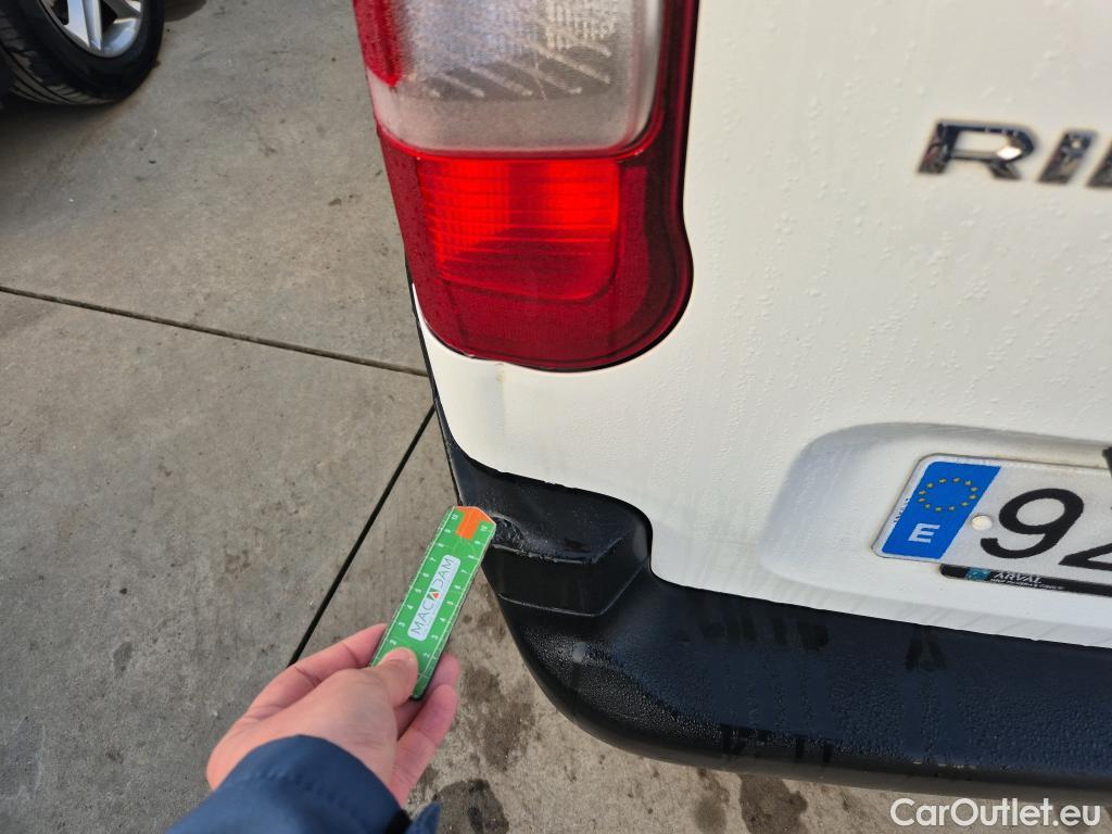  Peugeot  RIFTER PEUGEOT  / 2018 / 4P / combi Active Standard BlueHDi 73kW (IND) (CX2) #4