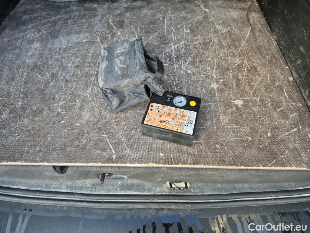  Peugeot  RIFTER PEUGEOT  / 2018 / 4P / combi Active Standard BlueHDi 73kW (IND) (CX2) #14