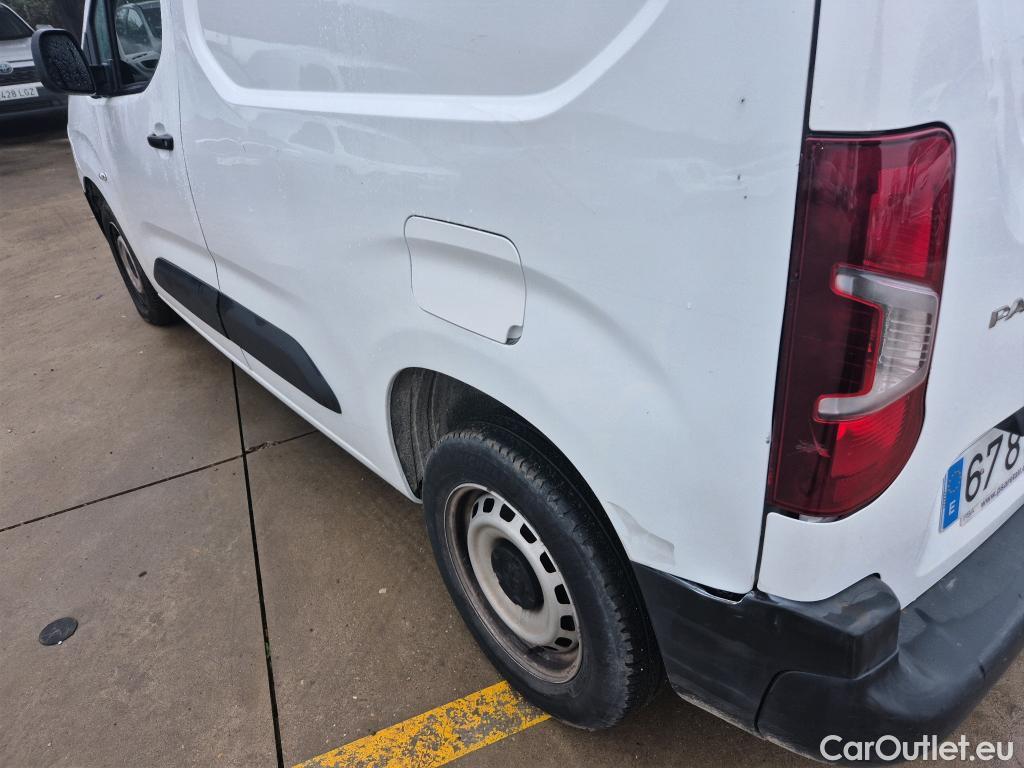  Peugeot  Partner PEUGEOT  / 2018 / 4P / furgón derivado de turismo Premium Standard 600kg BlueHDi 73kW (AC) #4