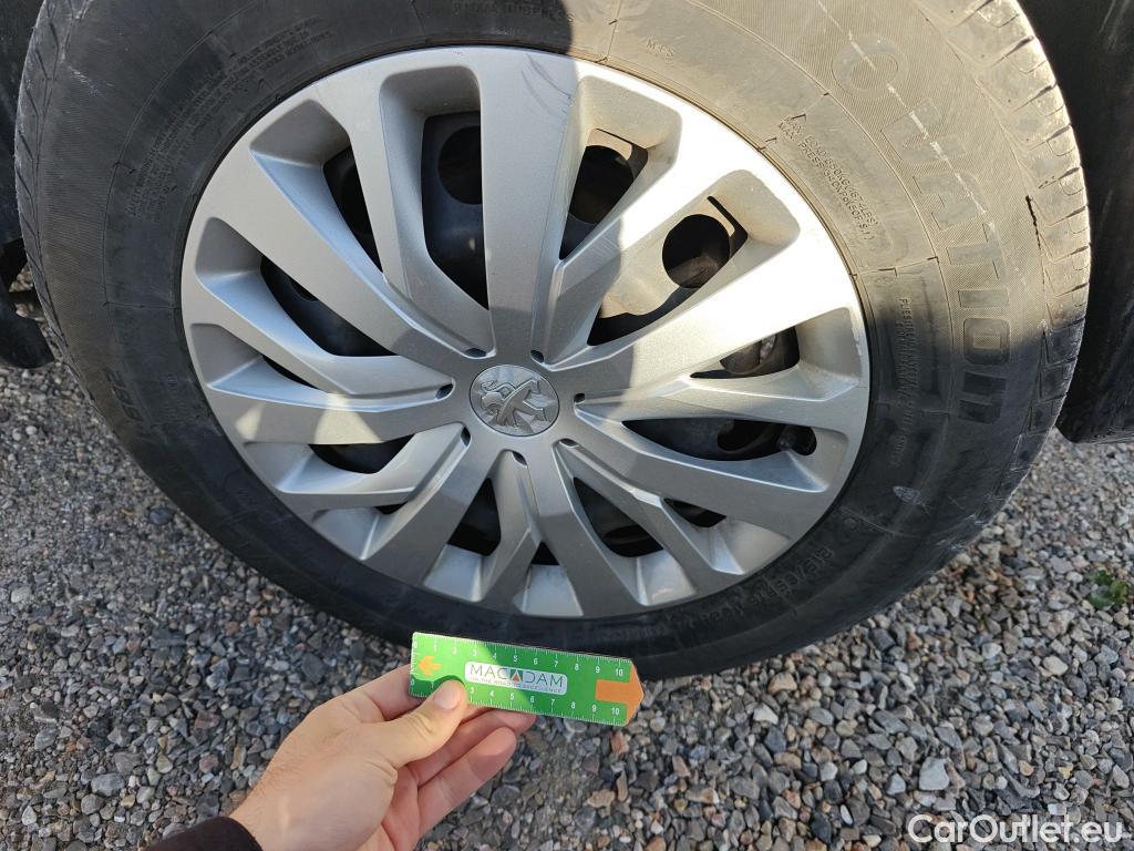  Peugeot  RIFTER PEUGEOT  / 2018 / 4P / combi Active Standard BlueHDi 73kW (IND) (CX2) #49