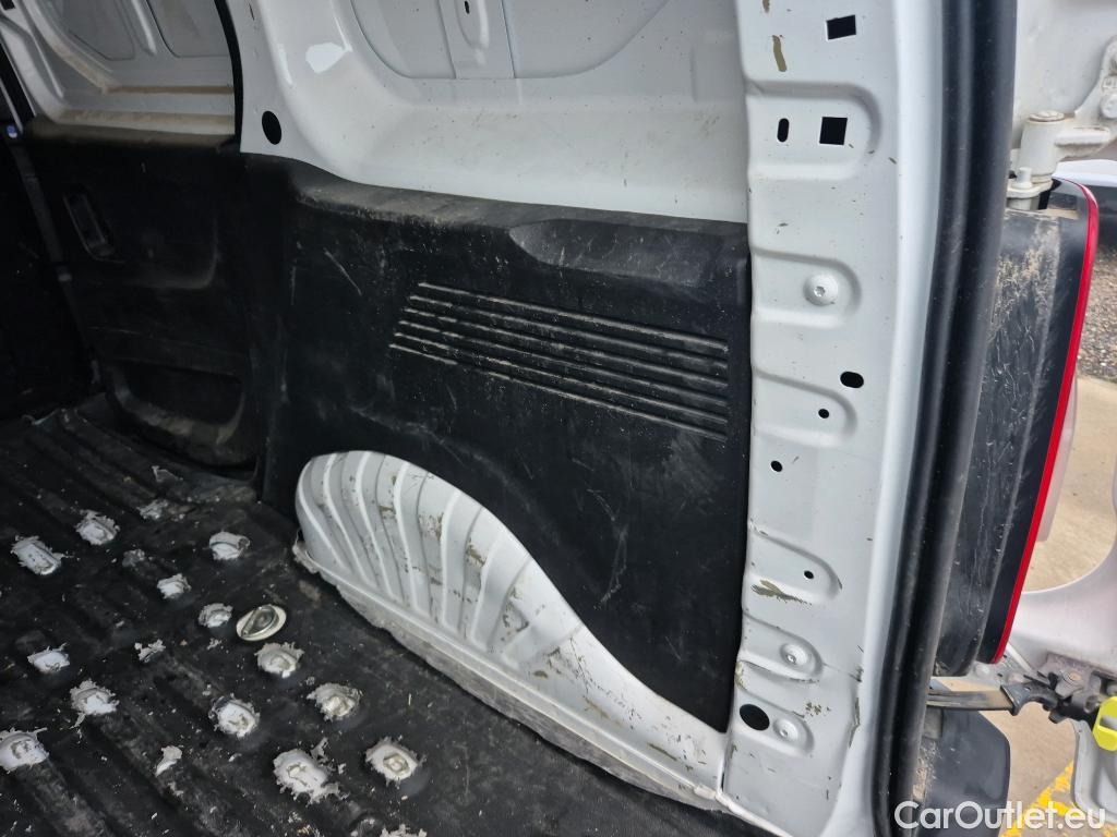  Peugeot  Partner PEUGEOT  / 2018 / 4P / furgón derivado de turismo Premium Standard 600kg BlueHDi 73kW (AC) #24