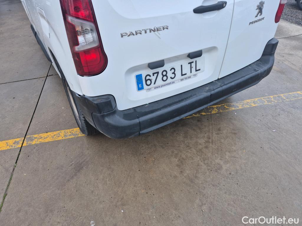  Peugeot  Partner PEUGEOT  / 2018 / 4P / furgón derivado de turismo Premium Standard 600kg BlueHDi 73kW (AC) #14