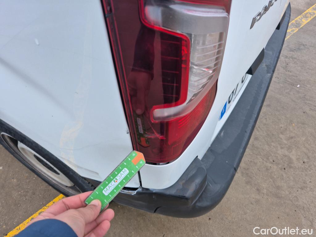  Peugeot  Partner PEUGEOT  / 2018 / 4P / furgón derivado de turismo Premium Standard 600kg BlueHDi 73kW (AC) #8