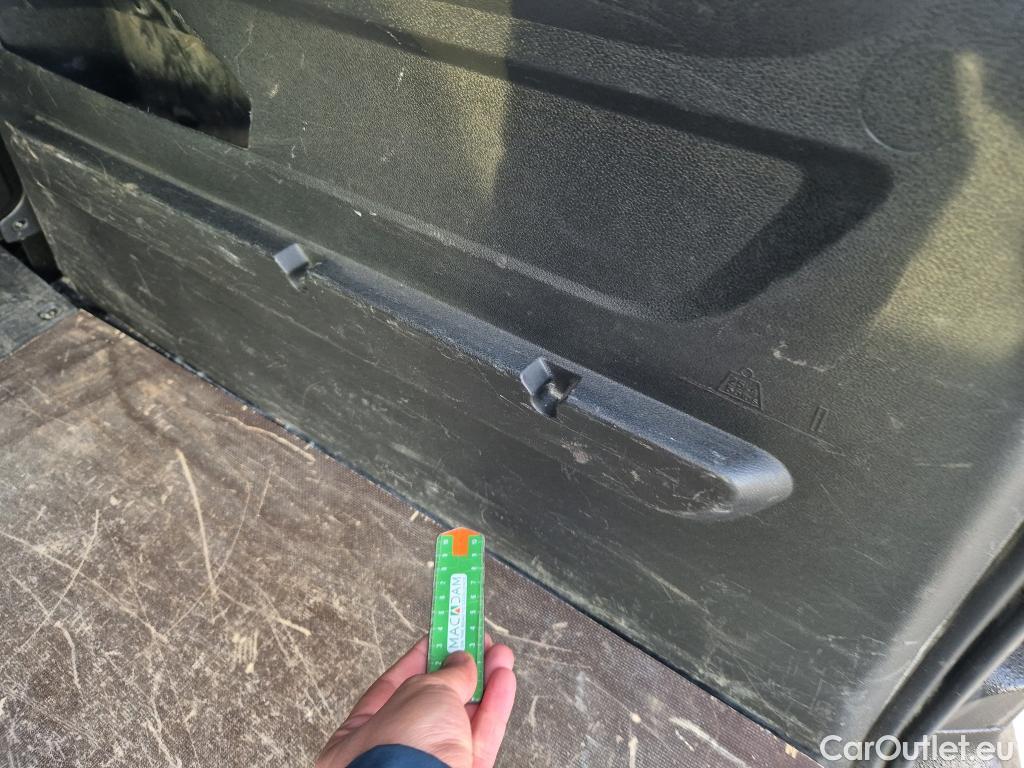  Peugeot  RIFTER PEUGEOT  / 2018 / 4P / combi Active Standard BlueHDi 73kW (IND) (CX2) #23