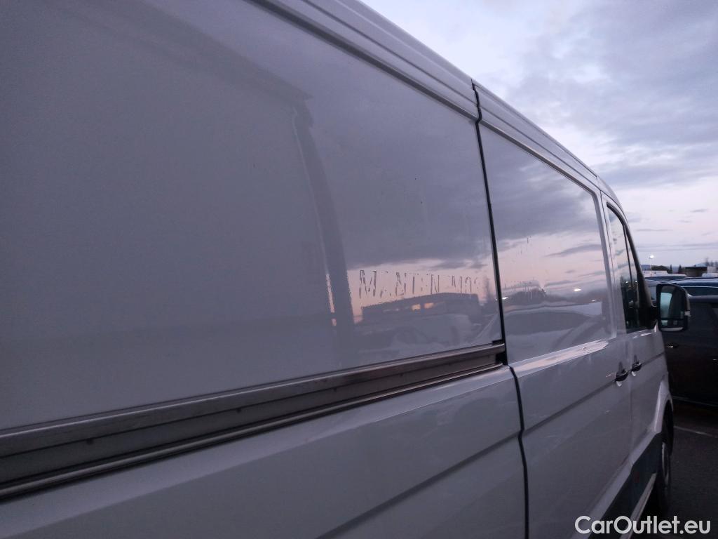  Volkswagen  Crafter VOLKSWAGEN  / 2017 / 4P / furgón 30 Furgón BM TN L3H2 2.0TDI 75kW (102CV) #40