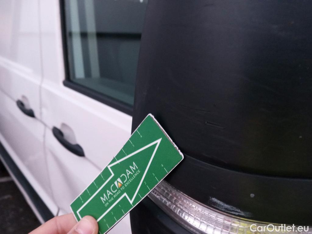  Volkswagen  Crafter VOLKSWAGEN  / 2017 / 4P / furgón 30 Furgón BM TN L3H2 2.0TDI 75kW (102CV) #71