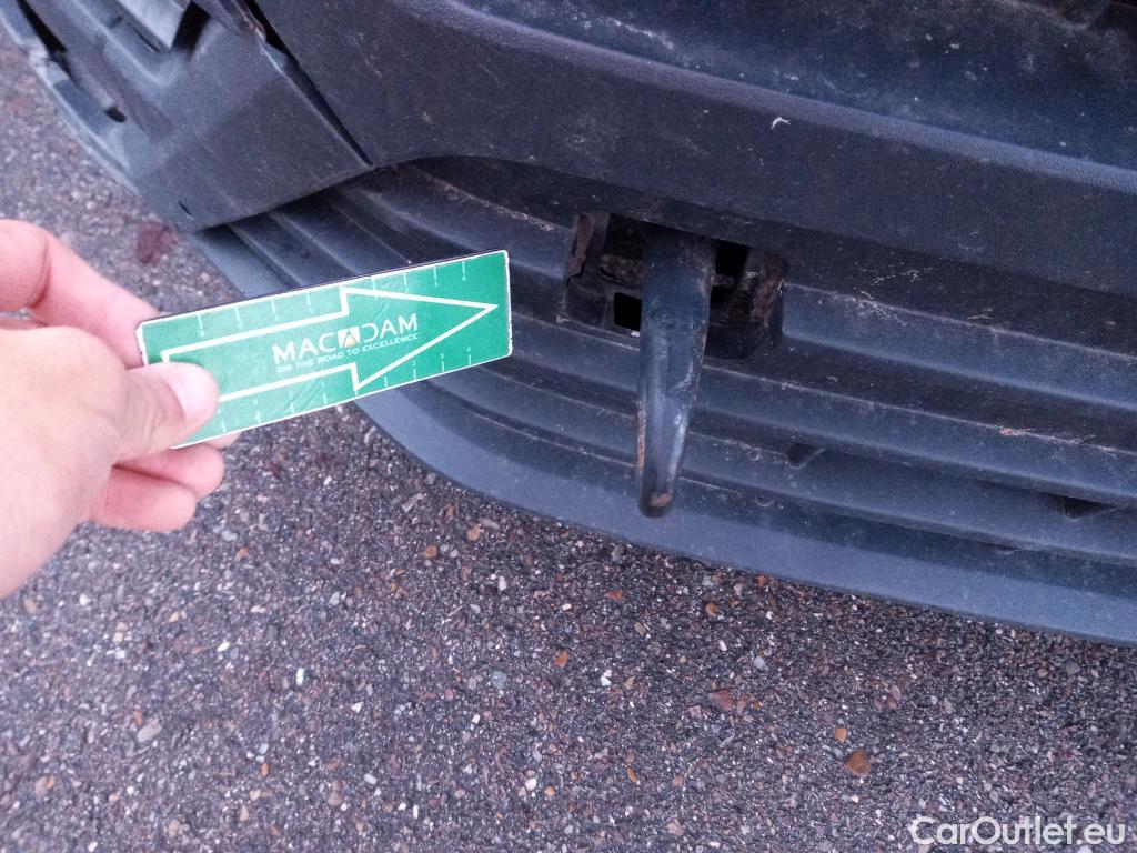  Volkswagen  Crafter VOLKSWAGEN  / 2017 / 4P / furgón 30 Furgón BM TN L3H2 2.0TDI 75kW (102CV) #62