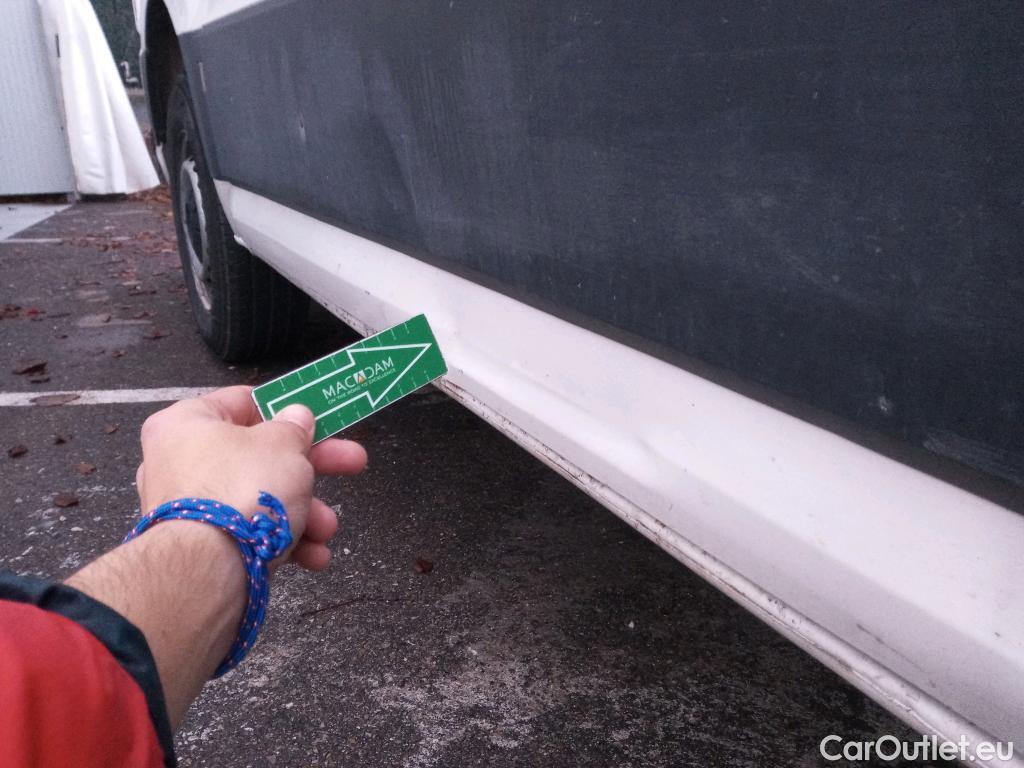  Volkswagen  Crafter VOLKSWAGEN  / 2017 / 4P / furgón 30 Furgón BM TN L3H2 2.0TDI 75kW (102CV) #12