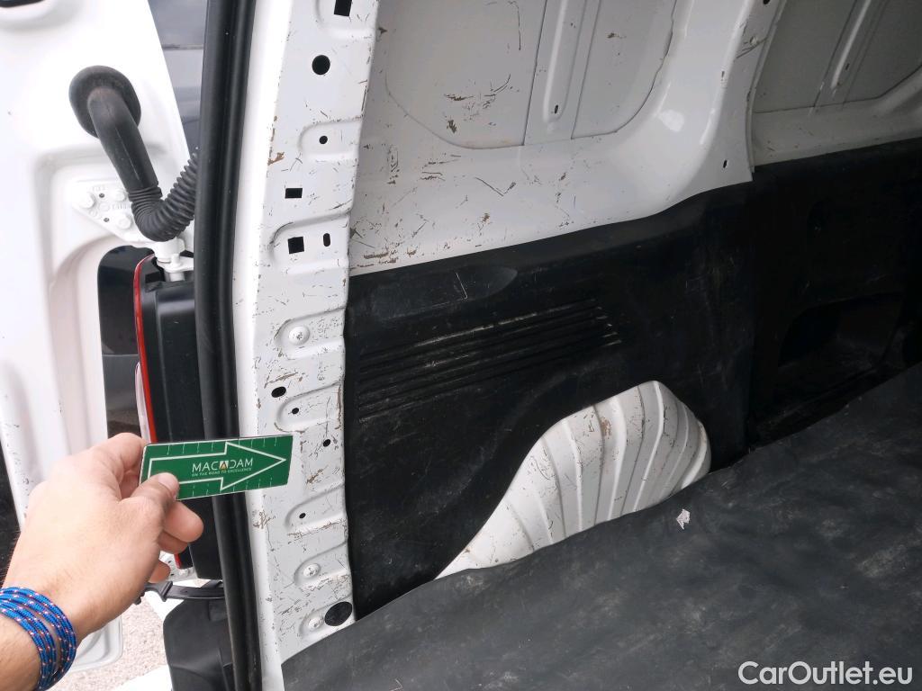  Toyota  Proace TOYOTA  CITY 1.5D 75kW (100CV) GX 650kg Media #5