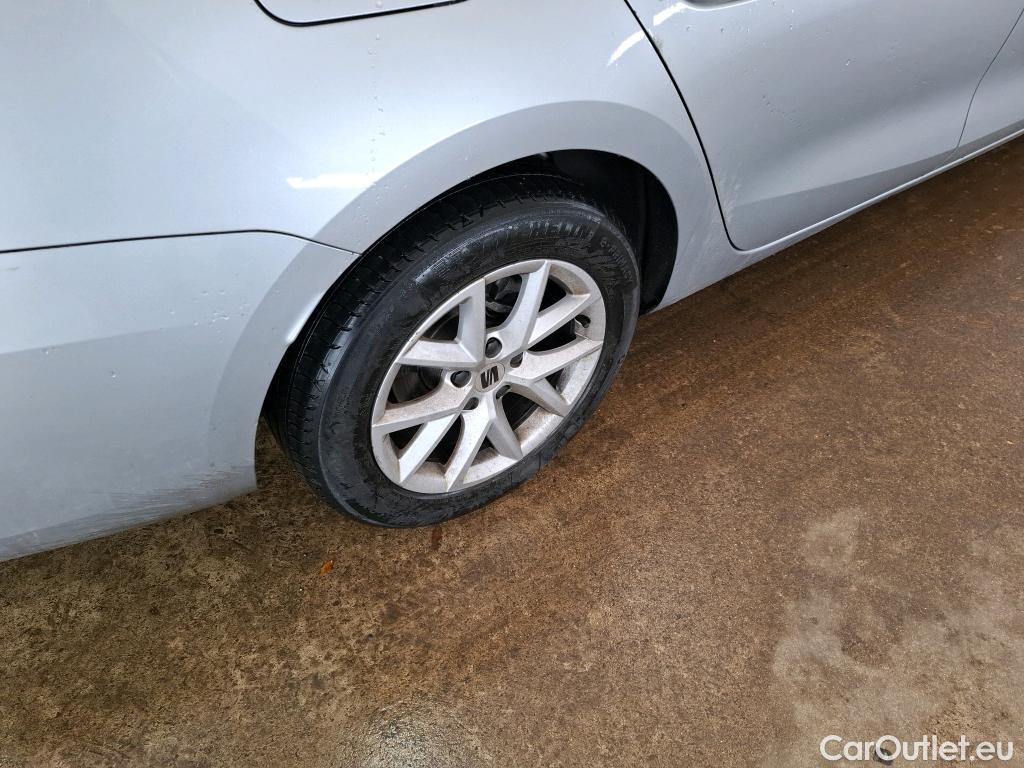  Seat  Leon SEAT  Sportstourer / 2020 / 5P / Break 2.0 TDI 150 DSG S&S Style Business #49