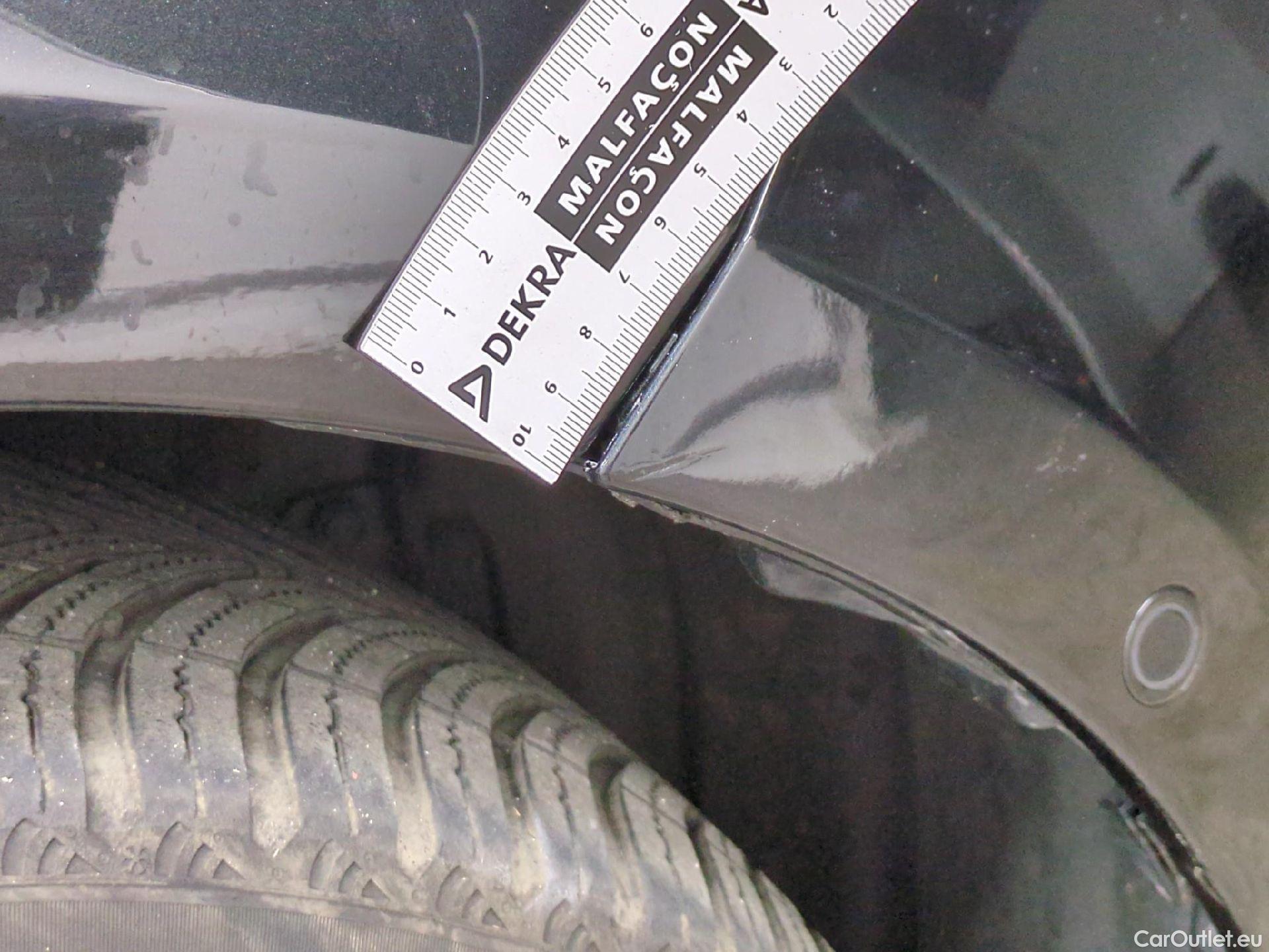  Toyota  Corolla TOYOTA  Touring Sports / 2018 / 5P / Break Hybride 122h Dynamic Business Beyond Zer #42