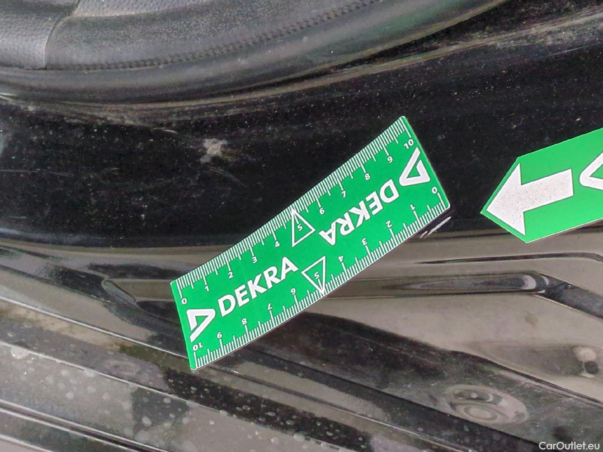  Toyota  Corolla TOYOTA  Touring Sports / 2018 / 5P / Break Hybride 122h Dynamic Business Beyond Zer #6