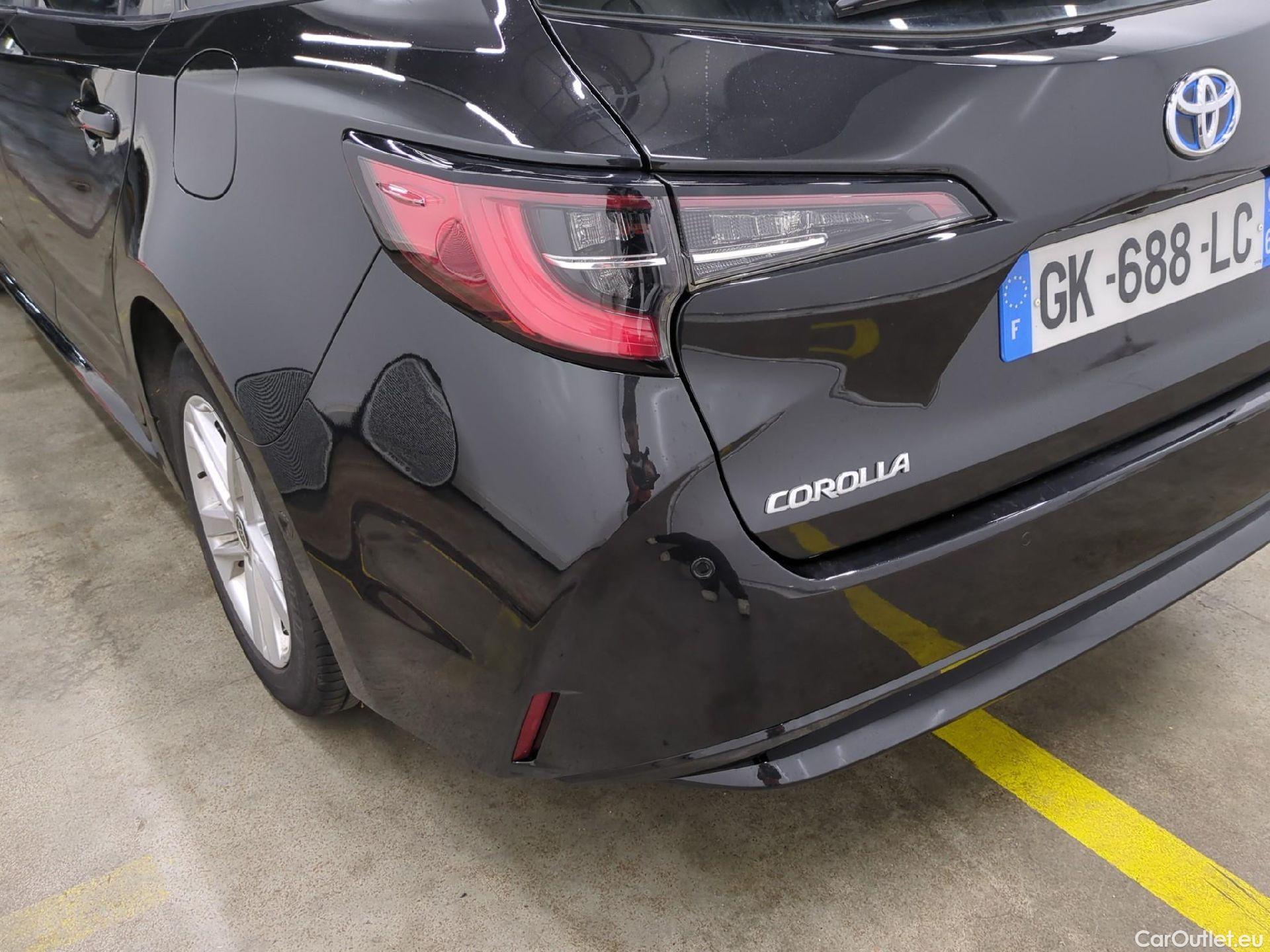  Toyota  Corolla TOYOTA  Touring Sports / 2018 / 5P / Break Hybride 122h Dynamic Business Beyond Zer #38