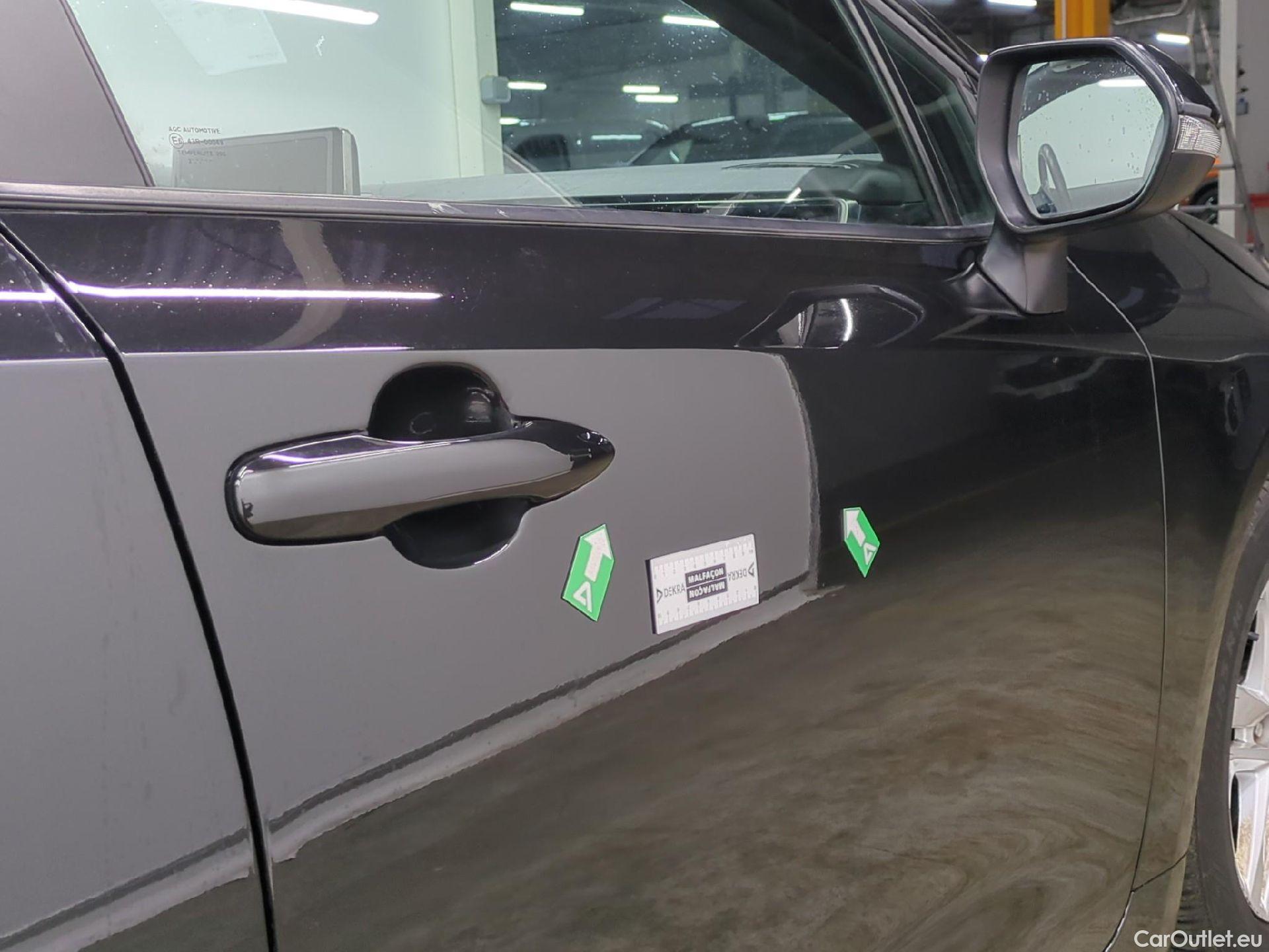  Toyota  Corolla TOYOTA  Touring Sports / 2018 / 5P / Break Hybride 122h Dynamic Business Beyond Zer #32