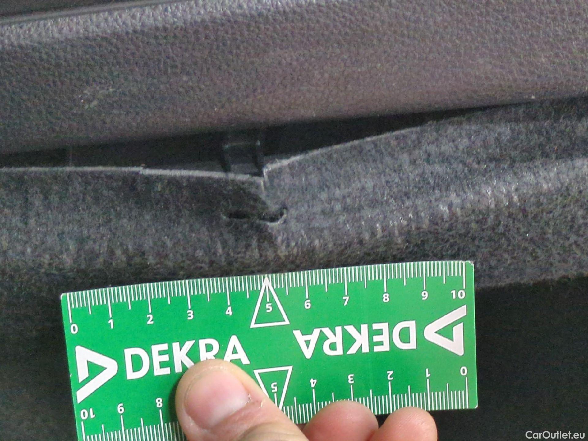  Toyota  Corolla TOYOTA  Touring Sports / 2018 / 5P / Break Hybride 122h Dynamic Business Beyond Zer #9