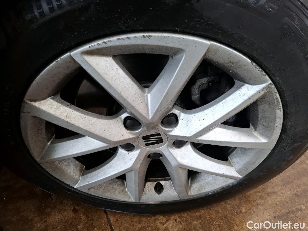  Seat  Leon SEAT  Sportstourer / 2020 / 5P / Break 2.0 TDI 150 DSG S&S Style Business #21