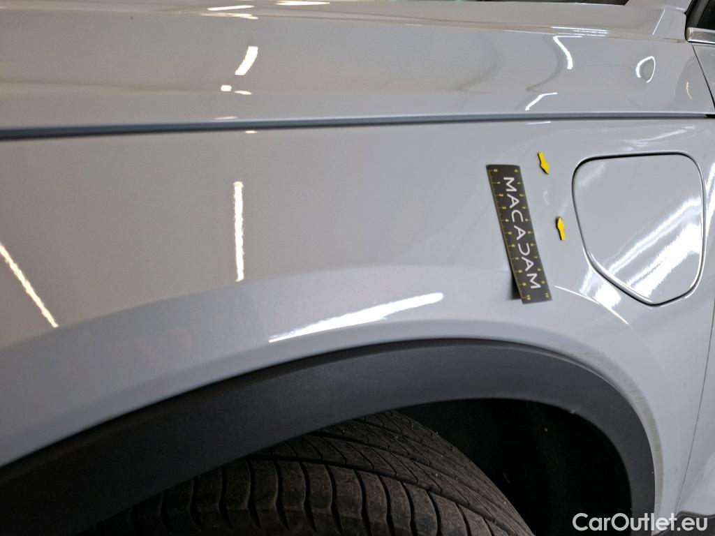  Volvo  XC 40 VOLVO XC40 / 2017 / 5P / SUV Recharge T5 262 DCT7 Inscription Luxe #17