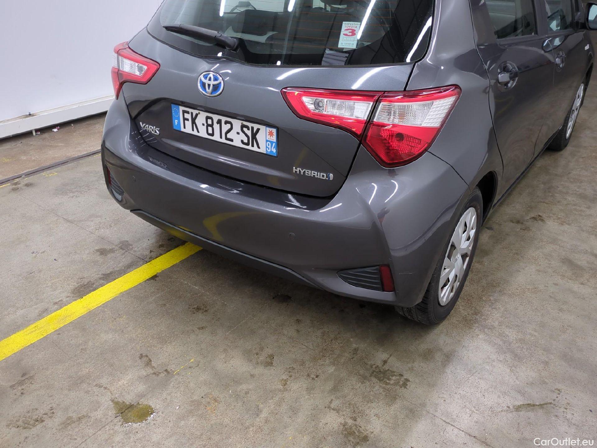  Toyota  Yaris TOYOTA  Hybride 5p Berline 1.5 VVT-I HYBRID France Business #22