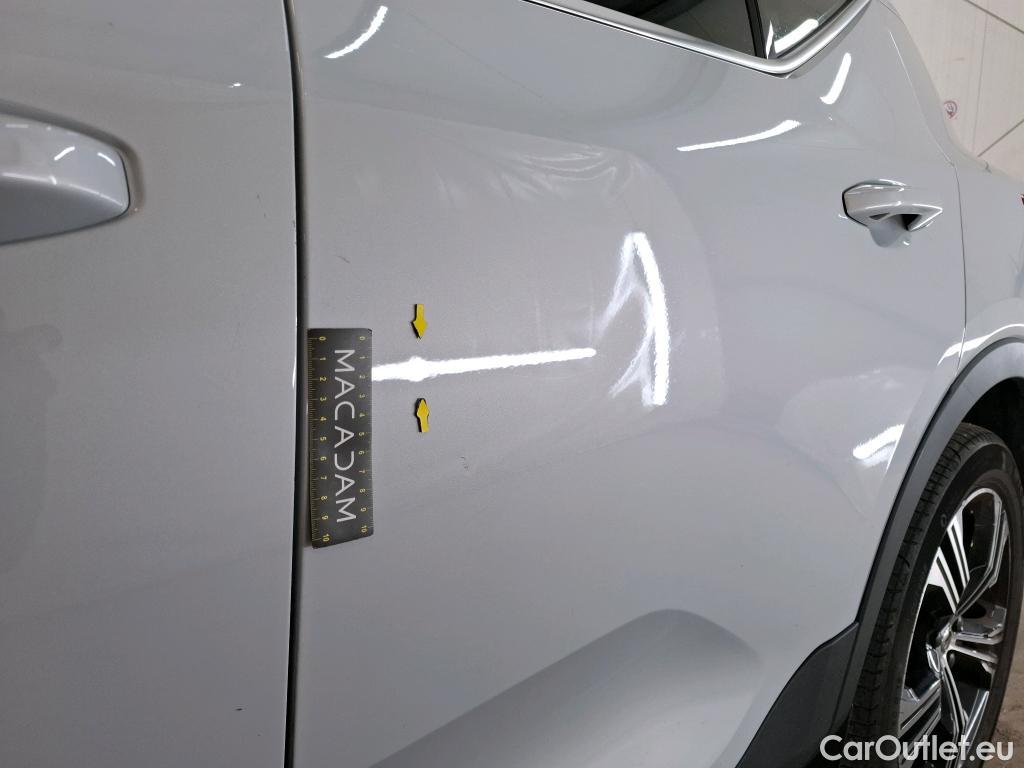  Volvo  XC 40 VOLVO XC40 / 2017 / 5P / SUV Recharge T5 262 DCT7 Inscription Luxe #19