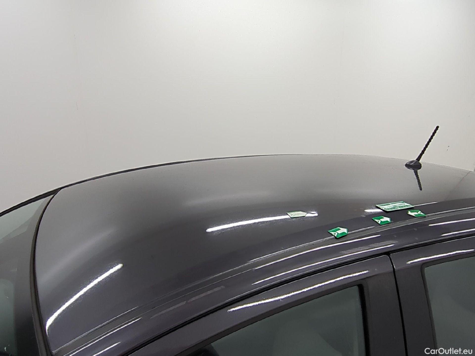  Toyota  Yaris TOYOTA  Hybride 5p Berline 1.5 VVT-I HYBRID France Business #5