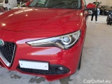  Alfa Romeo   STELVIO ALFA ROMEO / 2017 / 5P / SUV 2.2 TURBO D 160CV ROSSO EDIZIONE AT8 RWD #40
