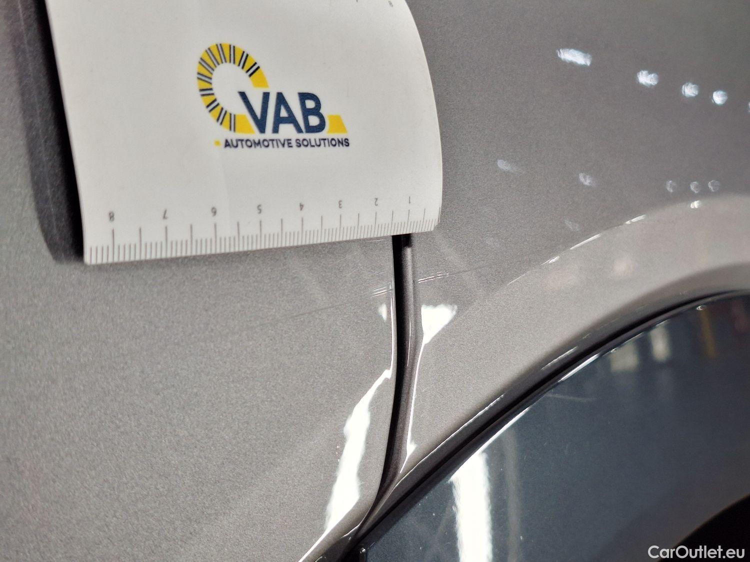  Audi  E-TRON Audi,  '19 BEV, Audi  55 Quattro Advanced 5d  !!! technical issue !!!  #22