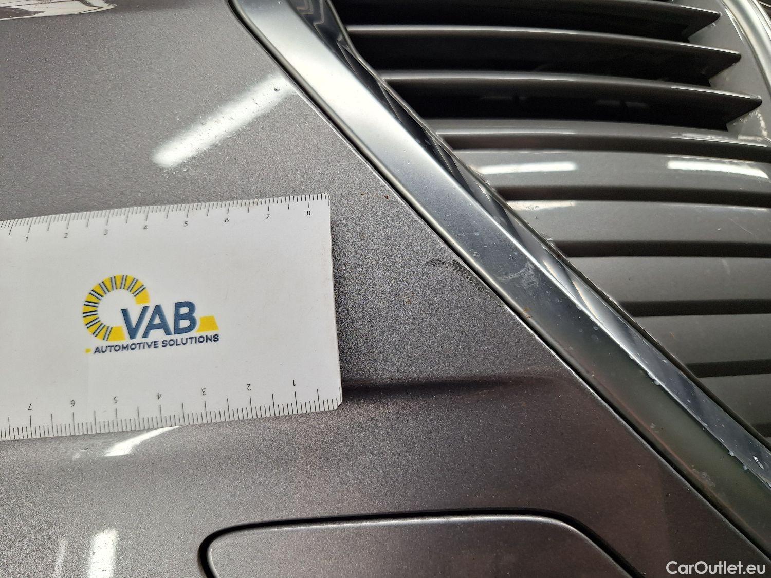  Audi  E-TRON Audi,  '19 BEV, Audi  55 Quattro Advanced 5d  !!! technical issue !!!  #10