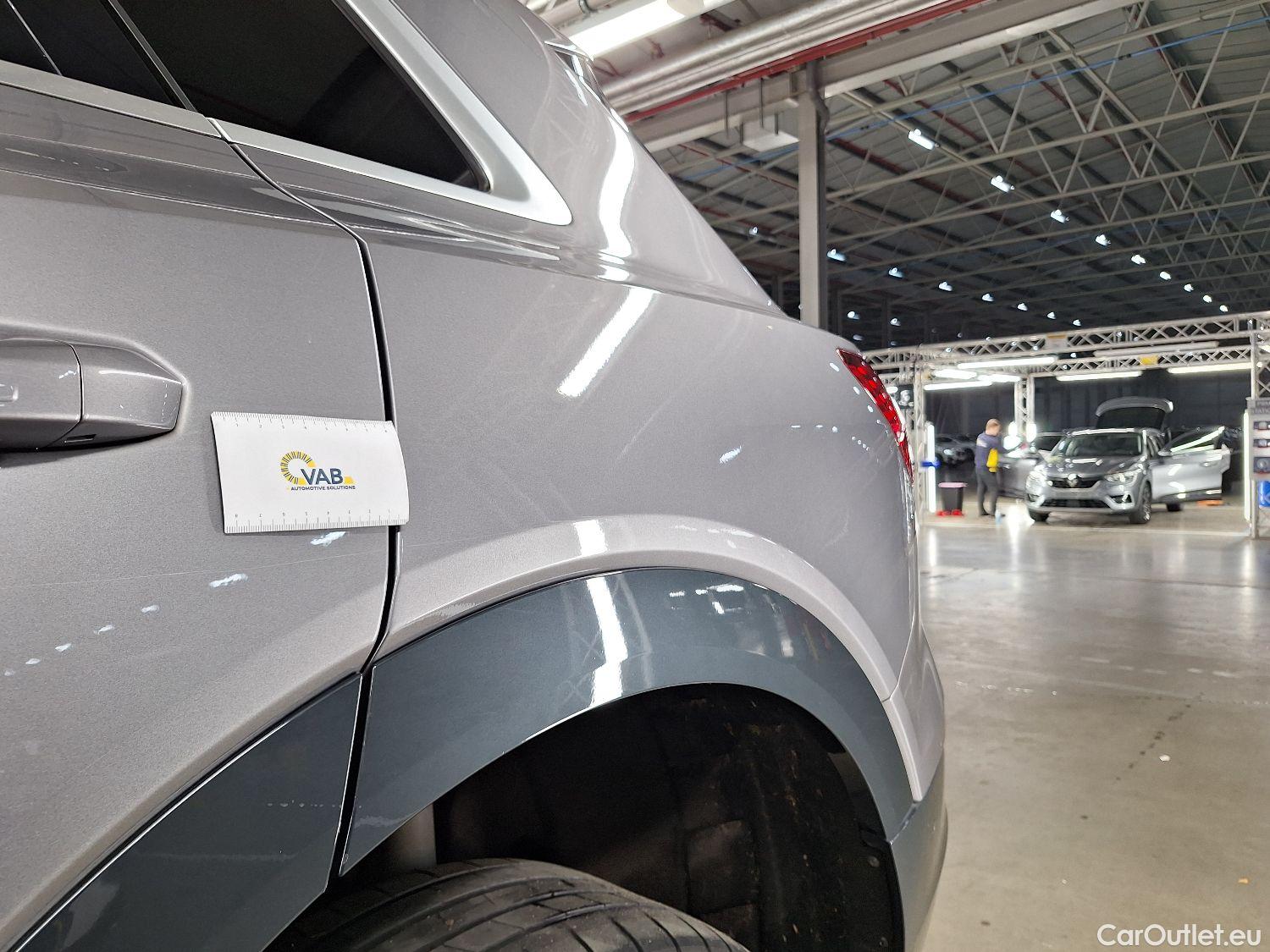  Audi  E-TRON Audi,  '19 BEV, Audi  55 Quattro Advanced 5d  !!! technical issue !!!  #24