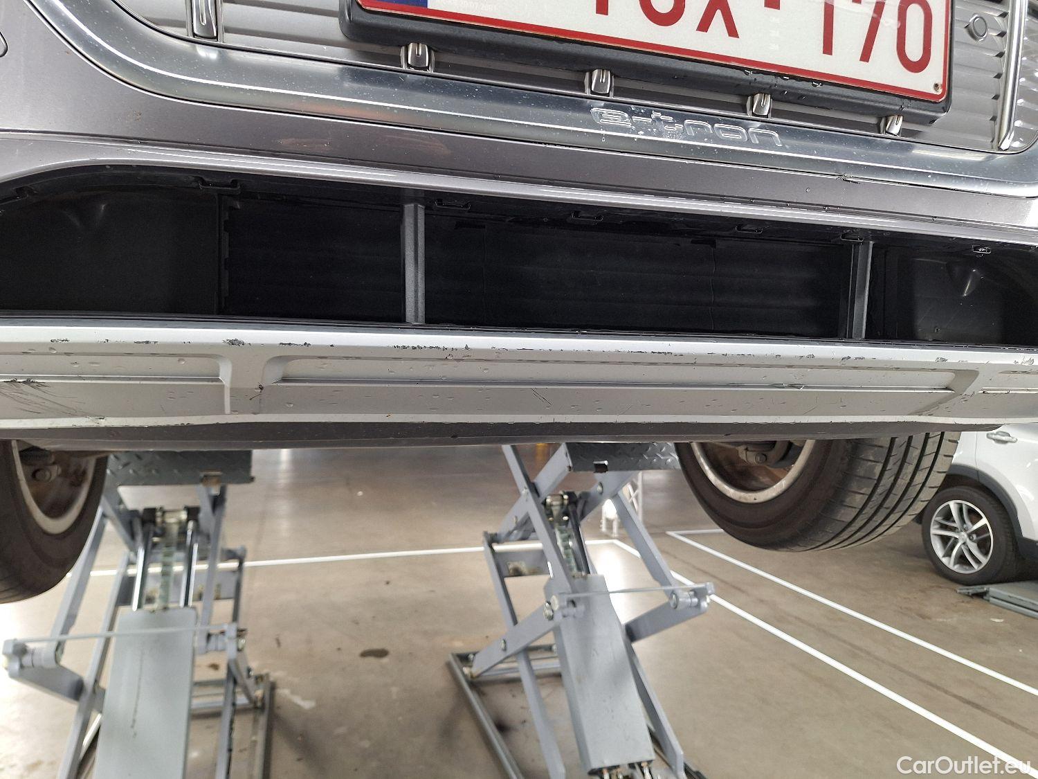  Audi  E-TRON Audi,  '19 BEV, Audi  55 Quattro Advanced 5d  !!! technical issue !!!  #13