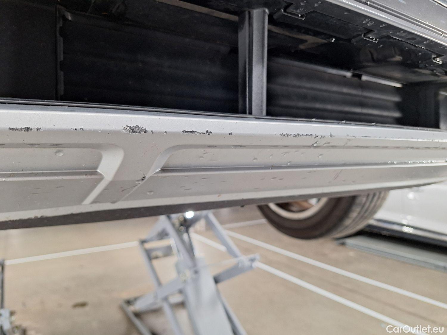  Audi  E-TRON Audi,  '19 BEV, Audi  55 Quattro Advanced 5d  !!! technical issue !!!  #14