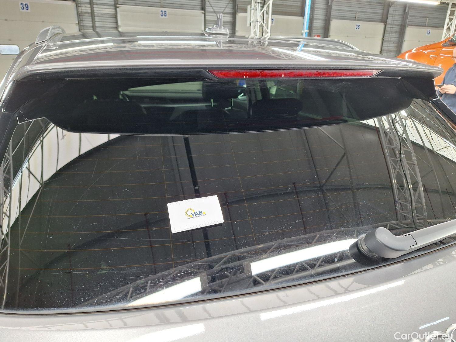  Audi  E-TRON Audi,  '19 BEV, Audi  55 Quattro Advanced 5d  !!! technical issue !!!  #33