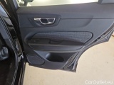  Volvo  XC60 VOLVO  / 2021 / 5P / SUV B4 D AUTOMATICO CORE #123